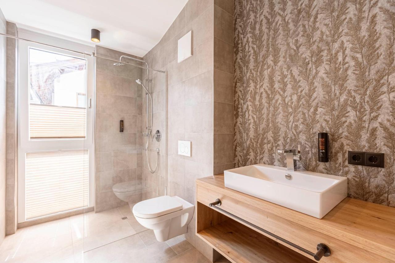 Zillertal Suites Fuegen By Alps Resorts エクステリア 写真